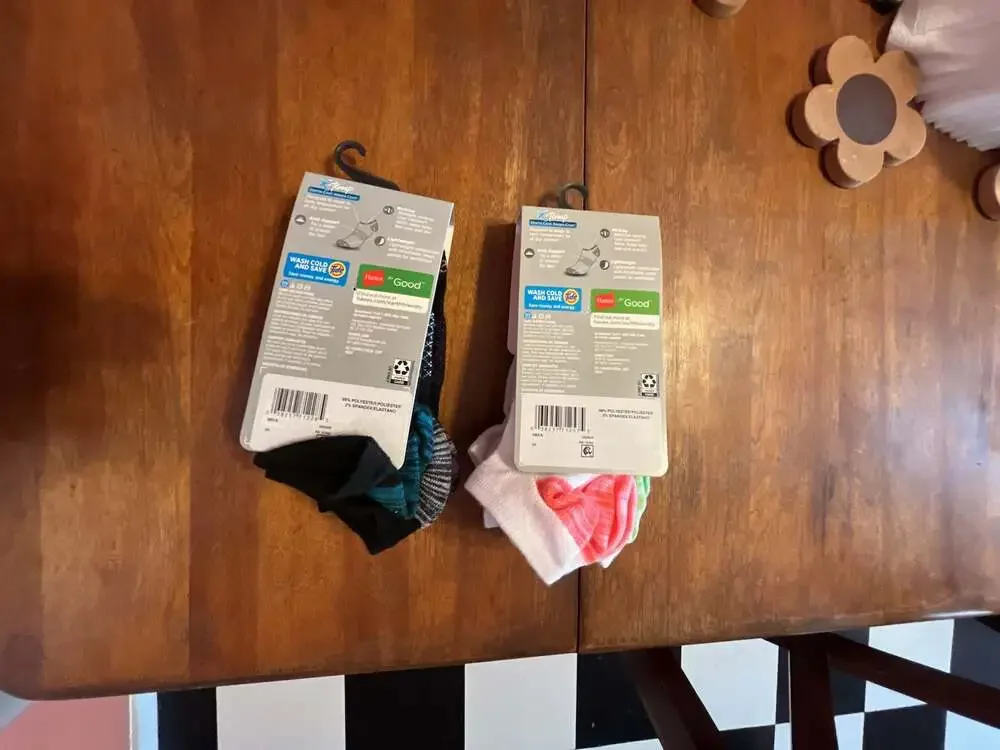 Hanes X-Temp Women's Breathable No Show Socks, 2 of the 6-Pair Pack, Size 5-9
